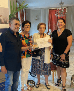 Remise de la Palme par les Membres à Mme Davenier St-Cyr-sur-Loire_Juillet 2026